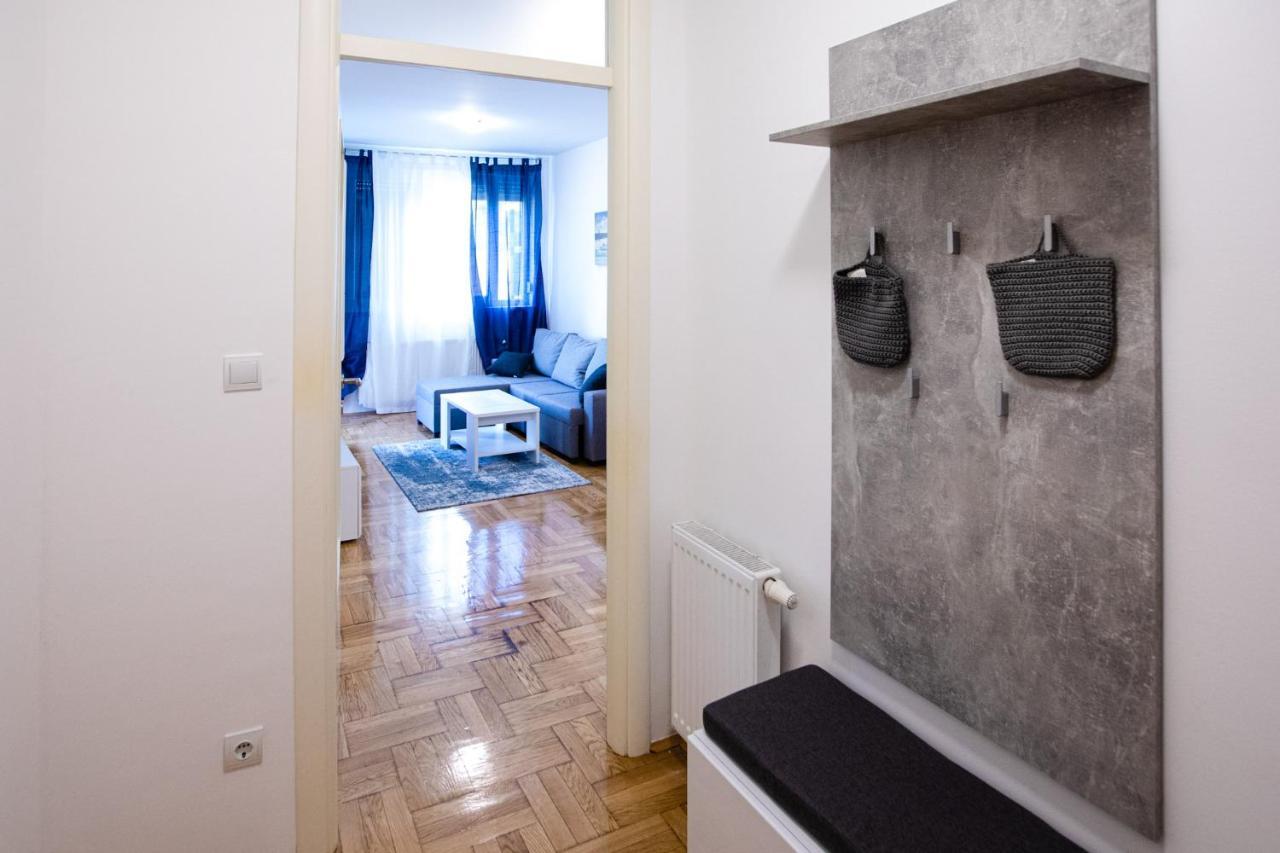 Apartmani 6M I M5 Zagabria Esterno foto